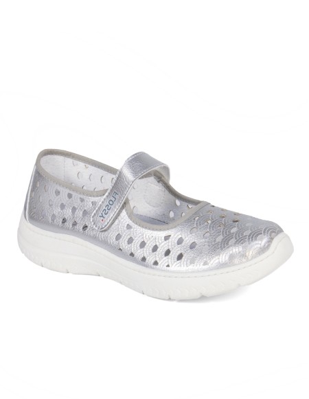 Deportivos cinta velcro color plata