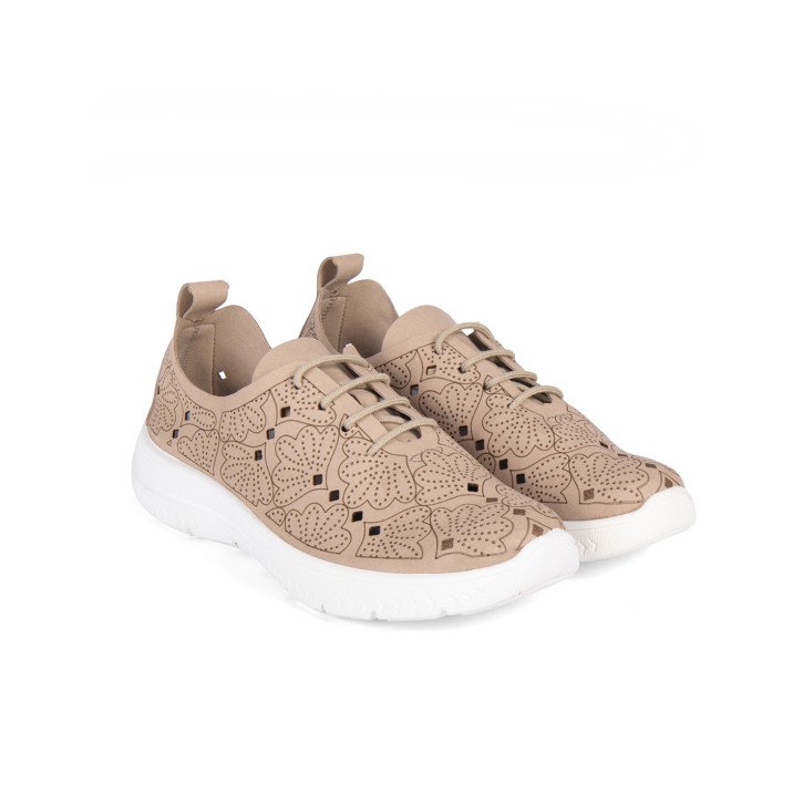 Zapatillas color arena con cordones