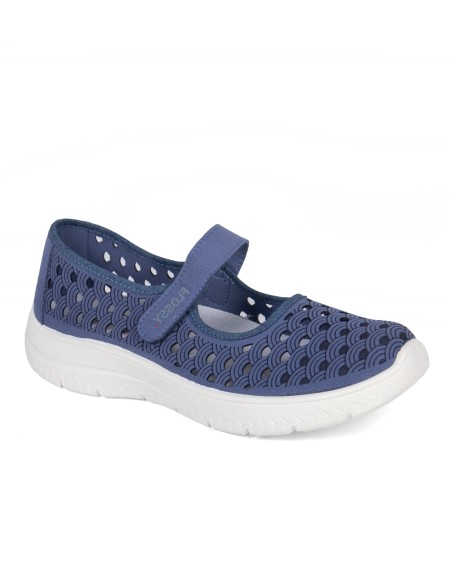 Zapatillas color jeans con tira