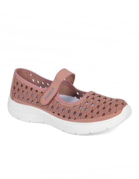 Zapatillas color maquillaje con tira