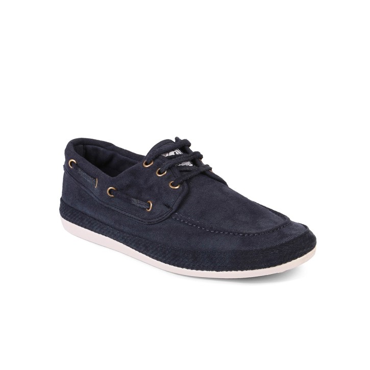 Zapato náutico con cordones