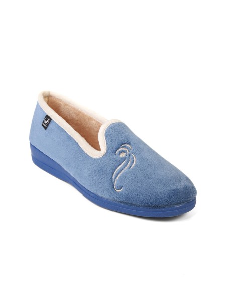 Zapatillas de casa cerradas azulinas